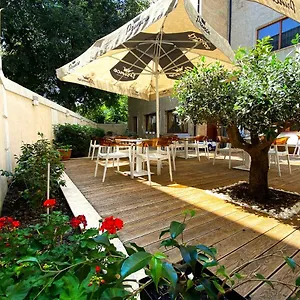 https://vila-e-arte.albaniahotels.org